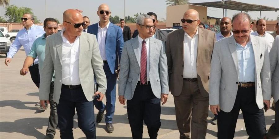 محافظ بني سويف يتابع ميدانيًا سير ومُستجدات العمل في منظومة توريد القمح المحلي