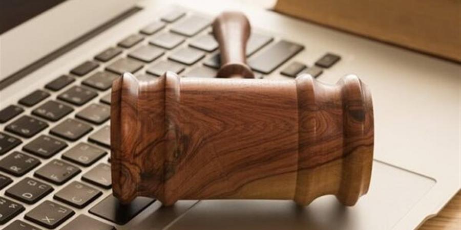 «18 سنة جحيم حقيقي».. حبس مليونير سحل ابنه في أحد شوارع الشيخ زايد