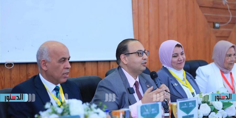 رئيس جامعة كفر الشيخ: العالم سيحتاج أكثر من 10 ملايين ممرض بحلول 2030