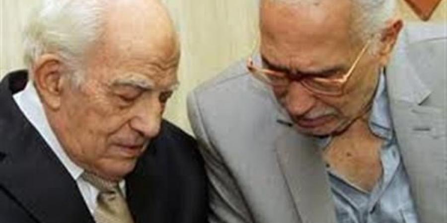 لولا أني مريض كنت روحتله المستشفى.. رشوان توفيق ينعي عبد الرحمن أبو زهرة باكيًا