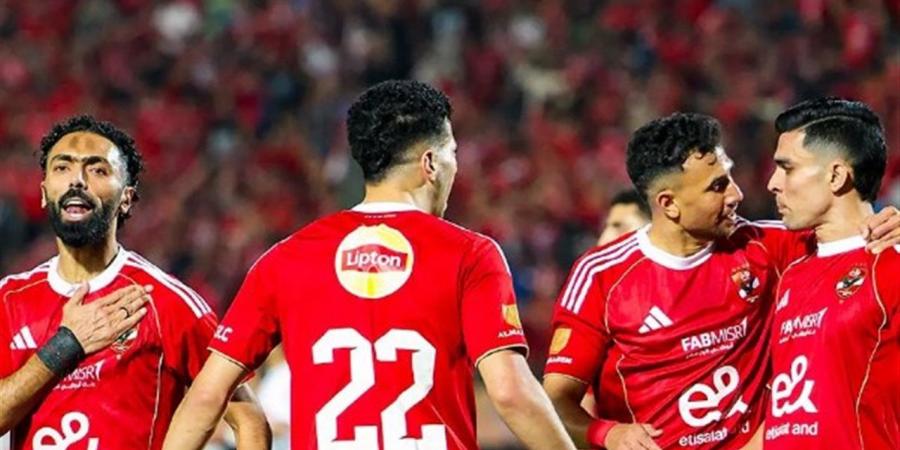 سيناريو متشابه.. ماذا يحتاج مان سيتي والأهلي والهلال للتتويج بالدوري؟