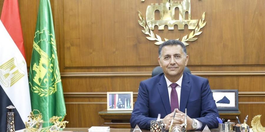 محافظ القليوبية يتابع حصاد مديرية العمل خلال أبريل: تشغيل 2397 شابًا وتوفير 178 فرصة عمل جديدة
