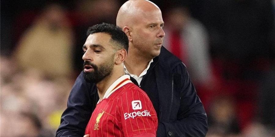 سلوت يكشف موقف محمد صلاح من المشاركة في مباراة ليفربول وأستون فيلا