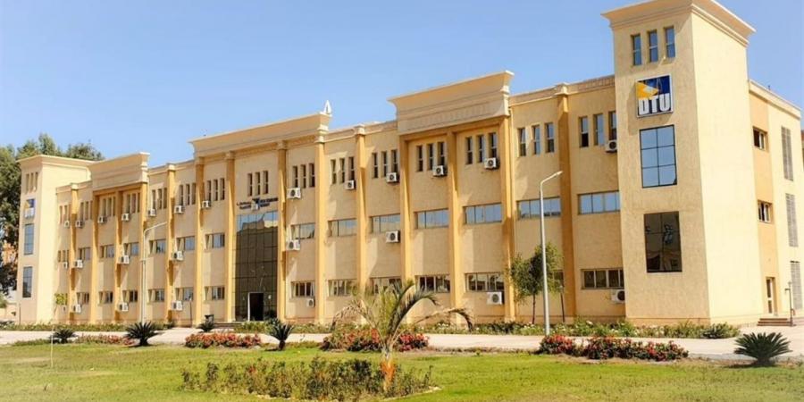 جامعة الدلتا التكنولوجية تعزز بيئة آمنة بتفعيل منظومة الشكاوى