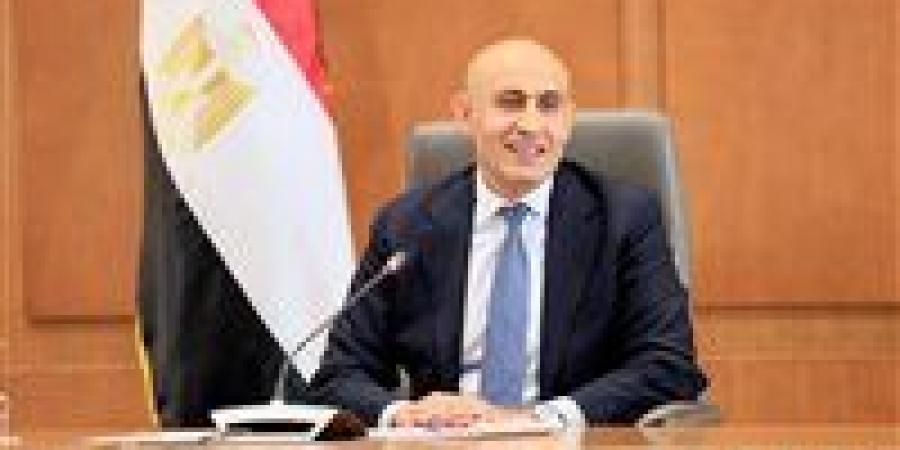 وزير التعليم يعلن إجراءات صارمة وفورية ضد أي تجاوزات بامتحانات الثانوية العامة 2026