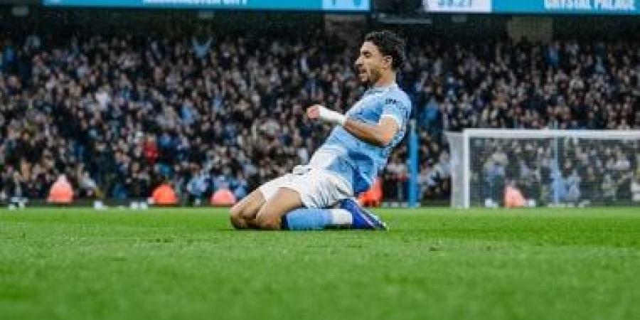 هدافو مصر فى الدورى الإنجليزى.. عمر مرموش يعادل رقم البلدوزر