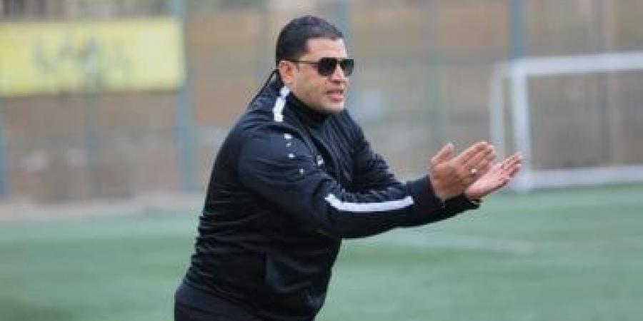 محمد عرفات يطالب حارسات منتخب السيدات بضبط الأوزان قبل أمم أفريقيا