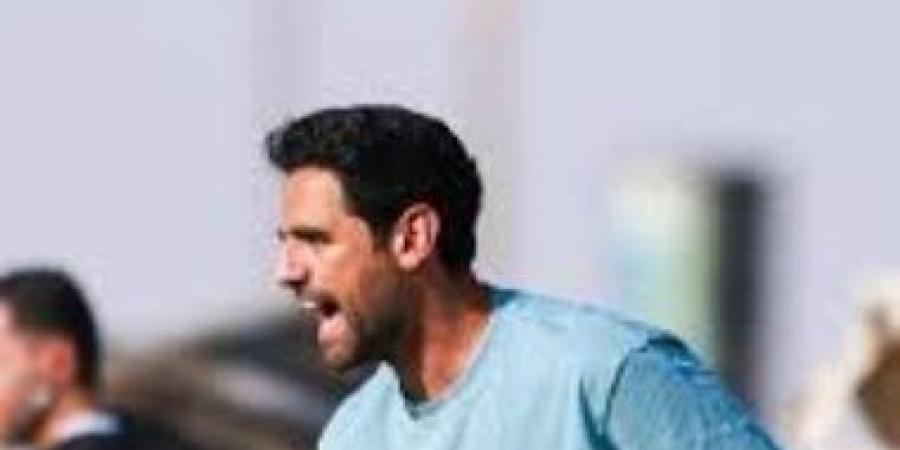 محمد بركات يقترب من تدريب إنبي بعد جلسة مع أيمن الشريعي