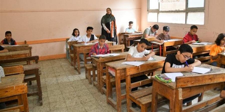 المديريات التعليمية تستعد لامتحانات الشهادة الإعدادية 4 يونيو