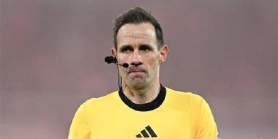 7 معلومات عن الألمانى ساشا ستيجمان حكم مباراة الزمالك وسيراميكا