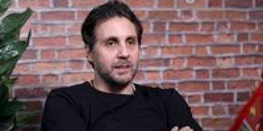 هشام ماجد: إخواتي «بيشفقوا عليا» بسبب تشجيعي للزمالك