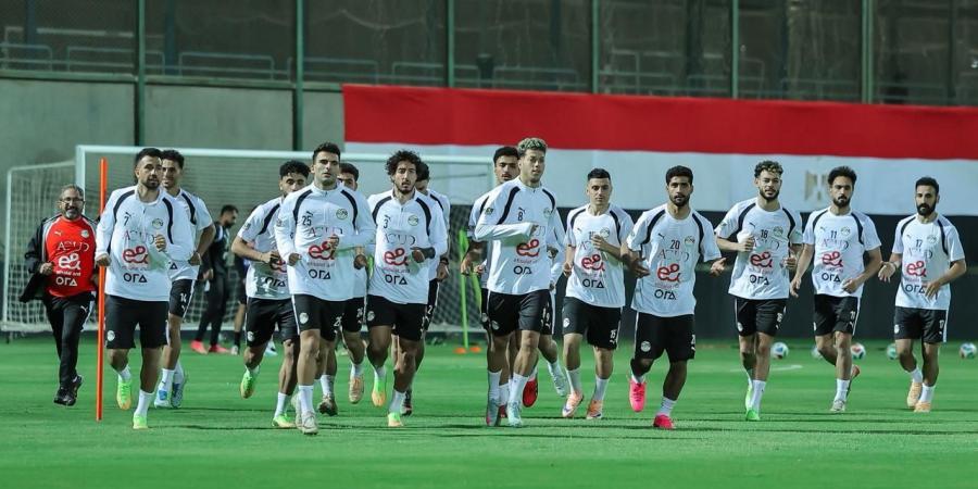 منتخب مصر يخوض تدريبه الثانى استعدادًا لكأس العالم.. صور
