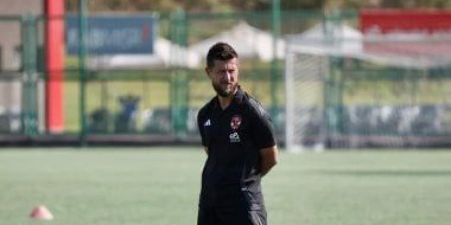 الأهلي يوجه الشكر لـ ديميتري لوبوف المدير الفني لفريق الكرة النسائية