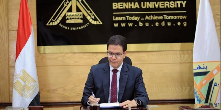 رئيس جامعة بنها يهنئ الدكتور أسامة الدمرداش لحصوله على براءة اختراع من اليابان