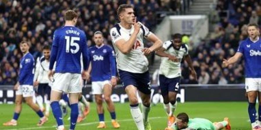 توتنهام يصارع شبح الهبوط الأول منذ 49 عاماً ضد إيفرتون بالدوري الإنجليزي