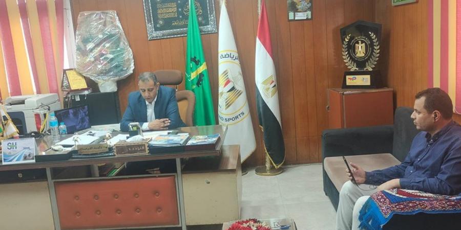وكيل الشباب بالقليوبية يبحث خطة العمل وجاهزية مراكز الشباب خلال عيد الأضحى