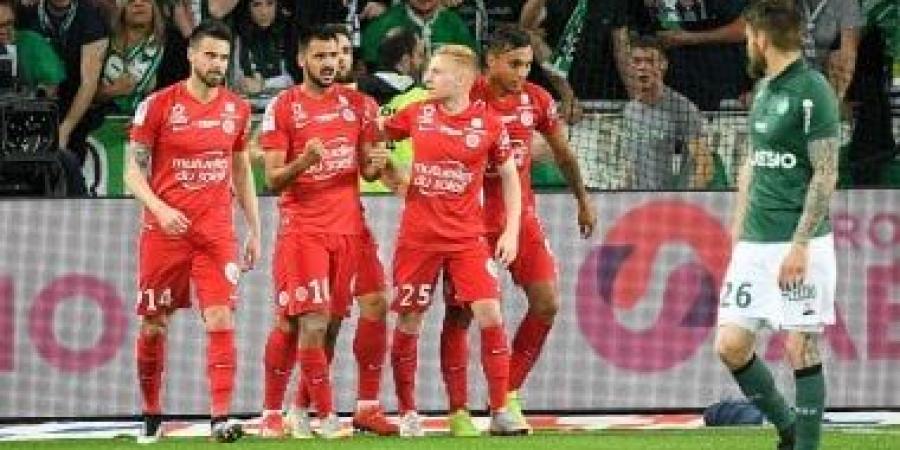 مواعيد مباريات اليوم.. سان إيتيان أمام نيس ونيجيريا مع بوروندى