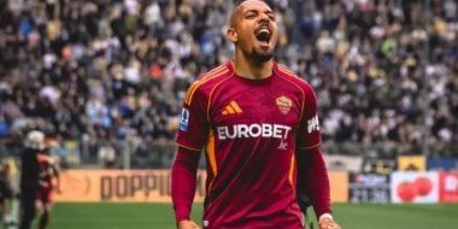 روما يعلن ضم دونيل مالين من أستون فيلا حتى 2030