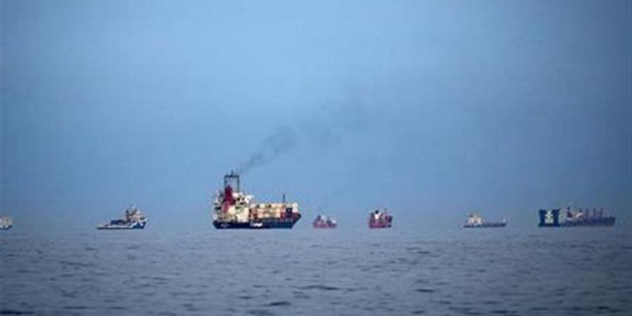 قتلى جراء قصف أمريكي إسرائيلي طال جزيرة لارك في مضيق هرمز