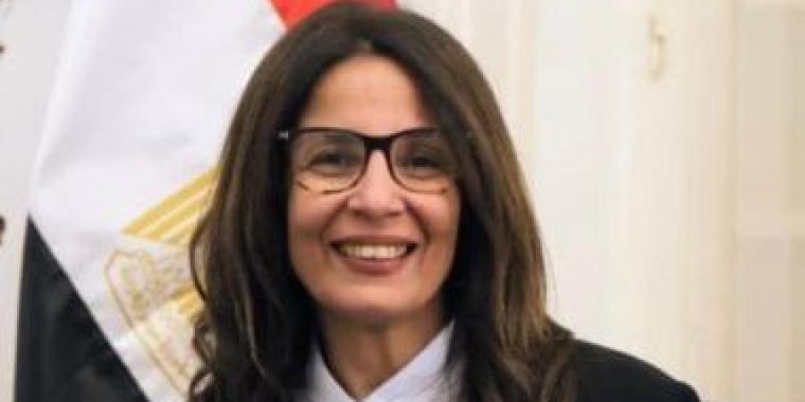 وزيرة الثقافة تهنئ الرئيس السيسى والمصريين بمناسبة عيد الأضحى