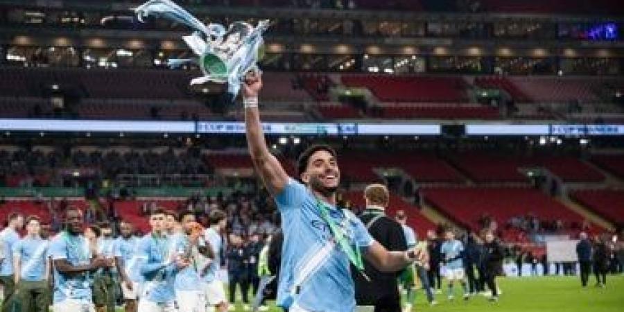 مرموش وربيعة وحمزة عبد الكريم.. ثلاثى الفراعنة يصنع المجد بملاعب العالم