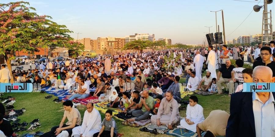 الآن رسائل عيد الأضحى 2026 للأم والأب