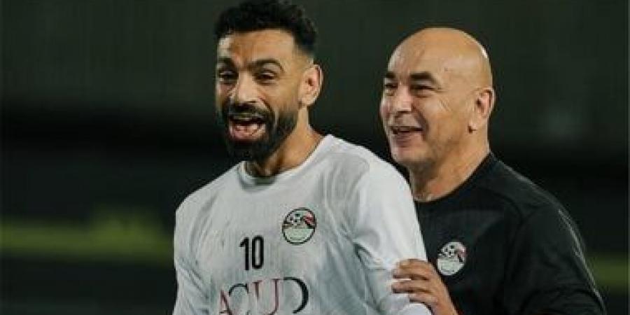 حسام حسن يحسم موقف محمد صلاح من ودية روسيا