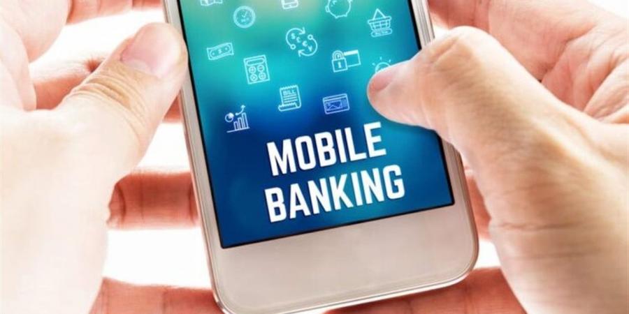 التطبيقات البنكية.. مستقبل المعاملات المالية في مصر بدون كاش
