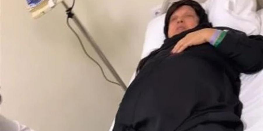 صورة من داخل المستشفى.. هذا ما حصل مع فيفي عبده