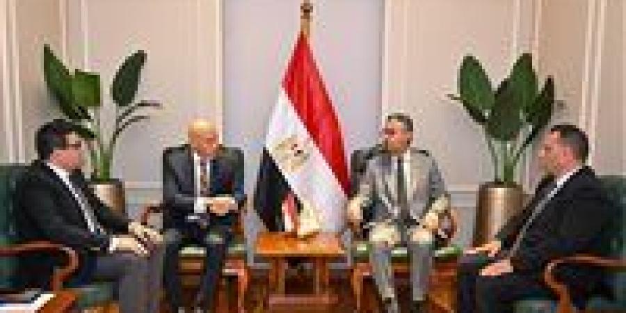 وزير التموين يؤكد تشديد الرقابة على المخابز البلدية لضمان وصول الدعم لمستحقيه