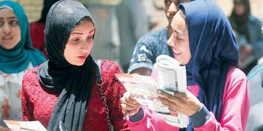 عاجل.. اليوم.. تسليم بطاقات أرقام الجلوس لطلاب الثانوية العامة بالمدارس