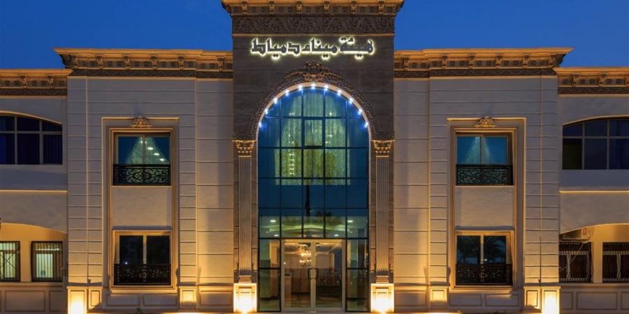 ننشر حركة تداول السفن والحاويات في ميناء دمياط