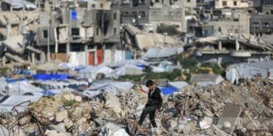 شهداء ومصابين في قصف إسرائيلي استهدف خيام النازحين جنوبي قطاع غزة