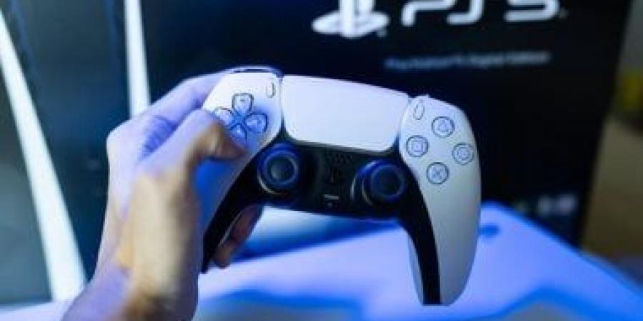 ماذا يعنى الضوء البرتقالى فى يد تحكم PlayStation 5؟