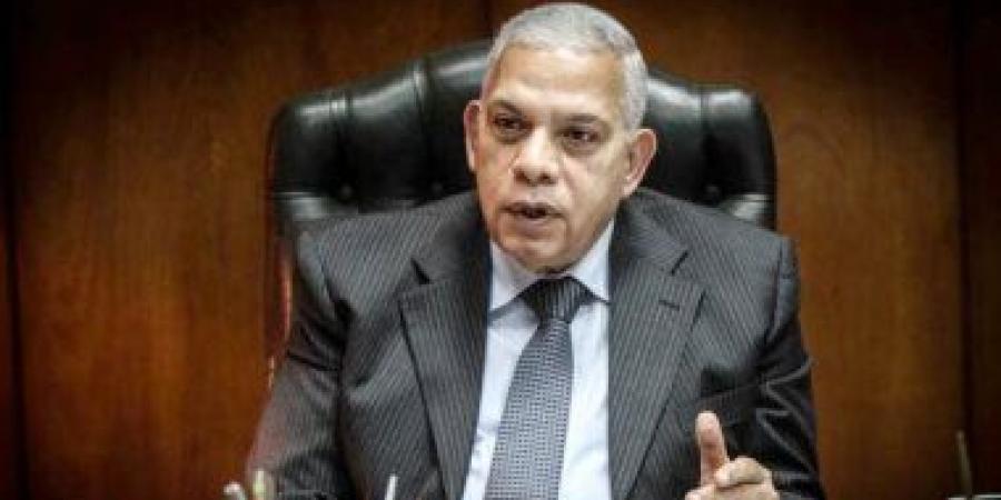 رئيس اتحاد الناشرين العرب: بعض دور النشر «تحت بير السلم» تستغل أحلام الشباب