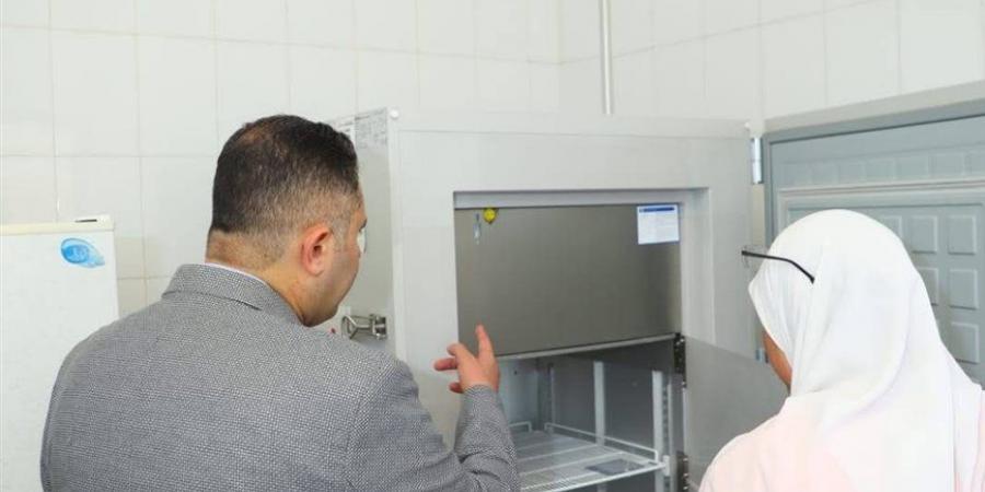 محافظ دمياط يرصد مخالفات في الوحدة الصحية بالبستان