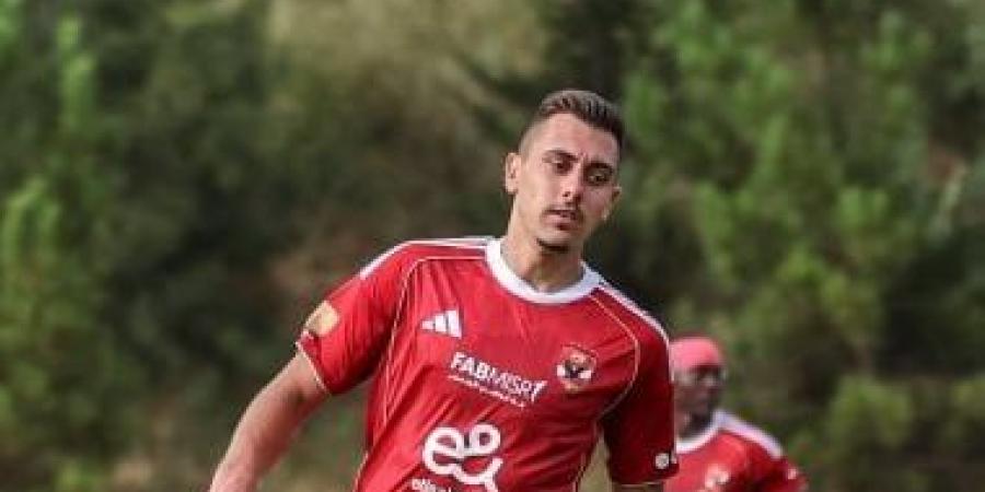 جراديشار يطلب تحديد موقفه مع الأهلي بالموسم الجديد
