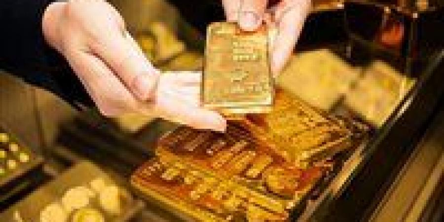 عاجل| مفاجأة غير متوقعة في أسعار الذهب الآن في مصر.. أعرف بكام