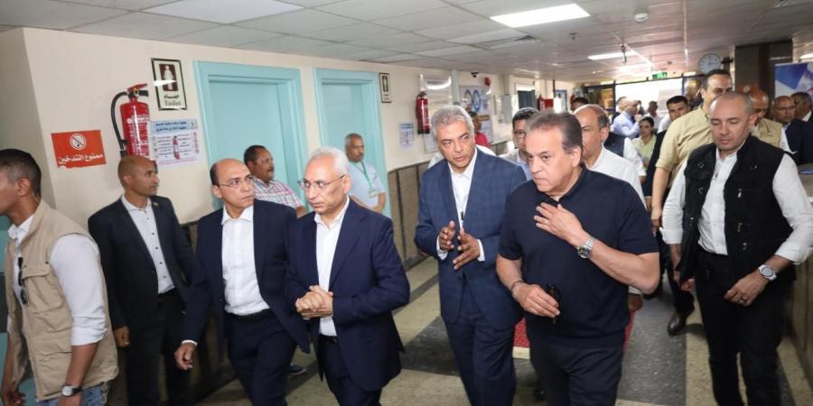 وزير الصحة يتفقد مستشفى الكبد والجهاز الهضمي والمستشفى الثلاثي الجامعي بجامعة المنيا