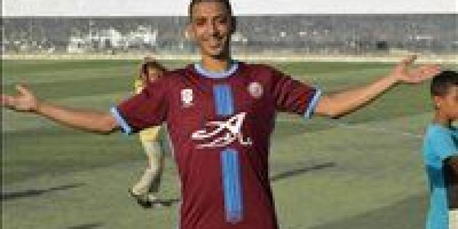 بلطيم يضم كريم كستيلا لاعب أبها السعودي موسمين
