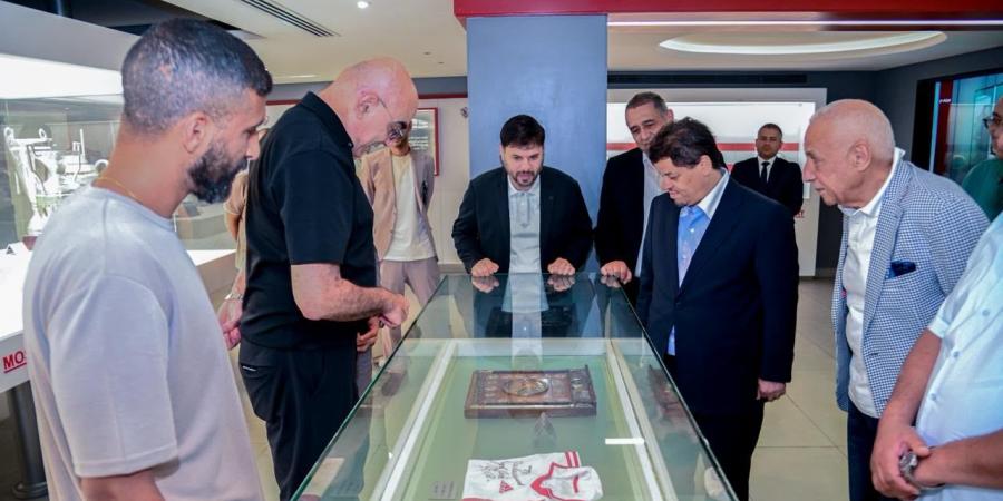 وفد الوفاق الليبى يزور الزمالك وبحث سبل التعاون بين الناديين.. صور