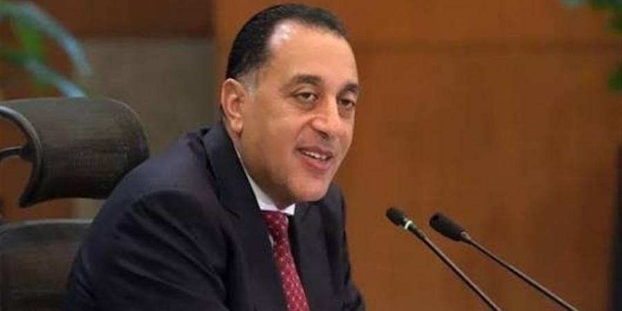 مدبولي يوجه بضرورة إحداث نقلة حضارية شاملة بمدينة الغردقة والمدن السياحية بالبحر الأحمر