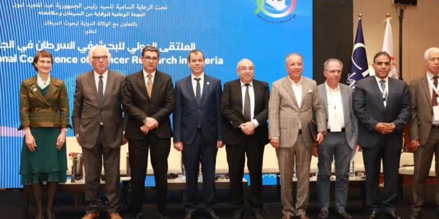 هشام الغزالي يستعرض الريادة المصرية في مكافحة السرطان بالملتقى الدولي الأول لبحوث المرض بالجزائر