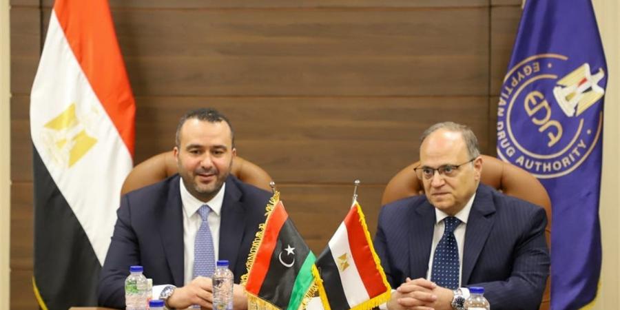 رئيس هيئة الدواء يبحث مع وزير الصحة الليبي تعزيز التعاون المشترك