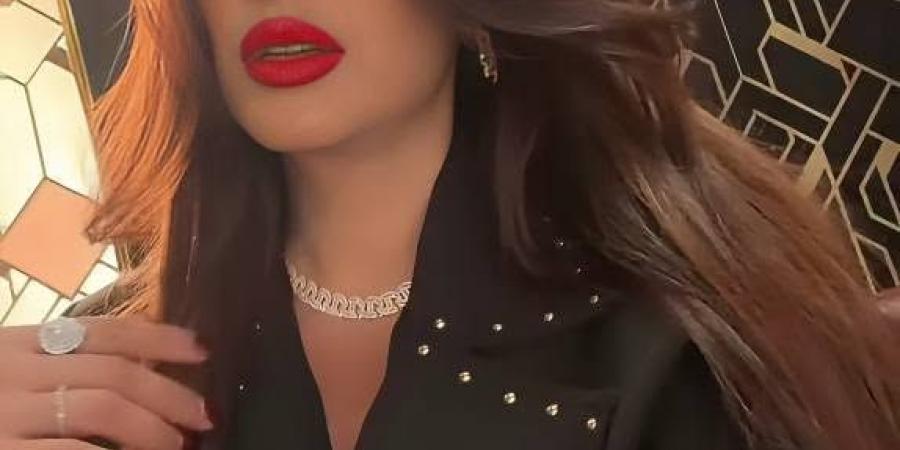 ياسمين عبد العزيز تشارك كواليس “خلي بالك على نفسك”
