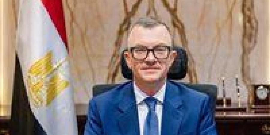 وزير التخطيط يتوجه إلى أذربيجان للمشاركة في الاجتماعات السنوية للبنك الإسلامي للتنمية