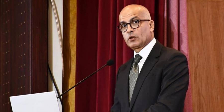 رئيس جامعة عين شمس يشهد فعاليات المؤتمر العلمي لكلية الهندسة