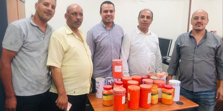 ضبط ثاني أكسيد التيتانيوم ومواد محظورة داخل محلات عصائر وتسالي بالفيوم