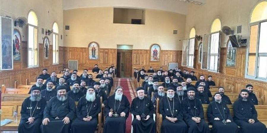 إيبارشية أكتوبر وأوسيم تنظم السيمنار النصف السنوي لمجمع الكهنة