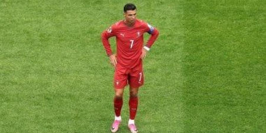 رونالدو يتجاوز الانتقادات ويظهر مبتسما فى مران البرتغال قبل مواجهة أوزبكستان